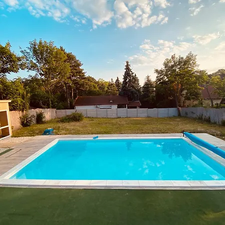 Babér Balatonakarattya 3*