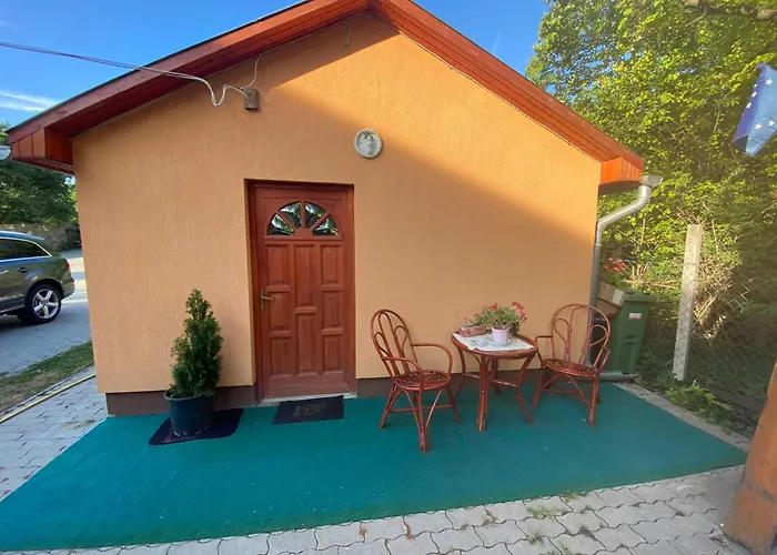 Baber Apartmanhaz Balatonakarattya Balatonkenese
